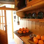 Vasilikia Mountain Farm & Retreat Landhaus