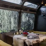 Vasilikia Mountain Farm & Retreat Landhaus
