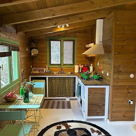 Vasilikia Mountain Farm & Retreat Παύλιανη