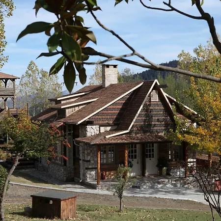 Lantställe Vasilikia Mountain Farm & Retreat