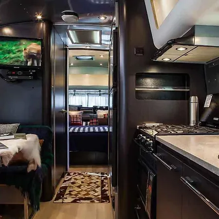 Vasilikia Mountain Farm & Retreat